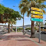 Beach, Beaches At 400m, 2 Terraces Адехе