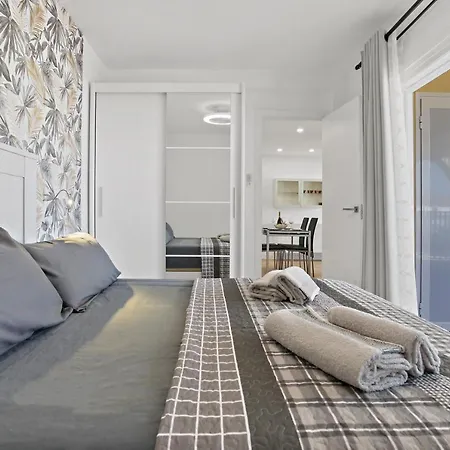 Beach, Beaches At 400m, 2 Terraces Адехе